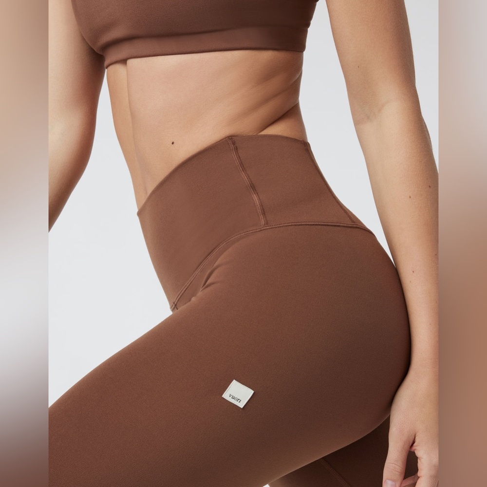 Vuori AllTheFeels Leggings - Light Brown - Size Large - Picture 3 of 6